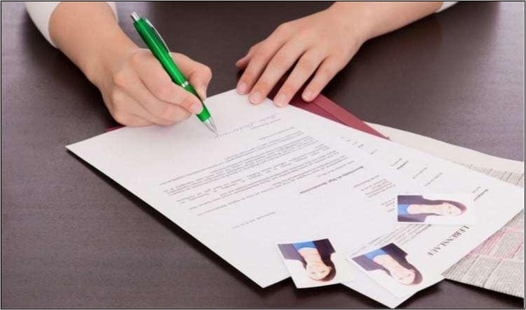 Contoh Surat Lamaran Kerja Instansi Resmi