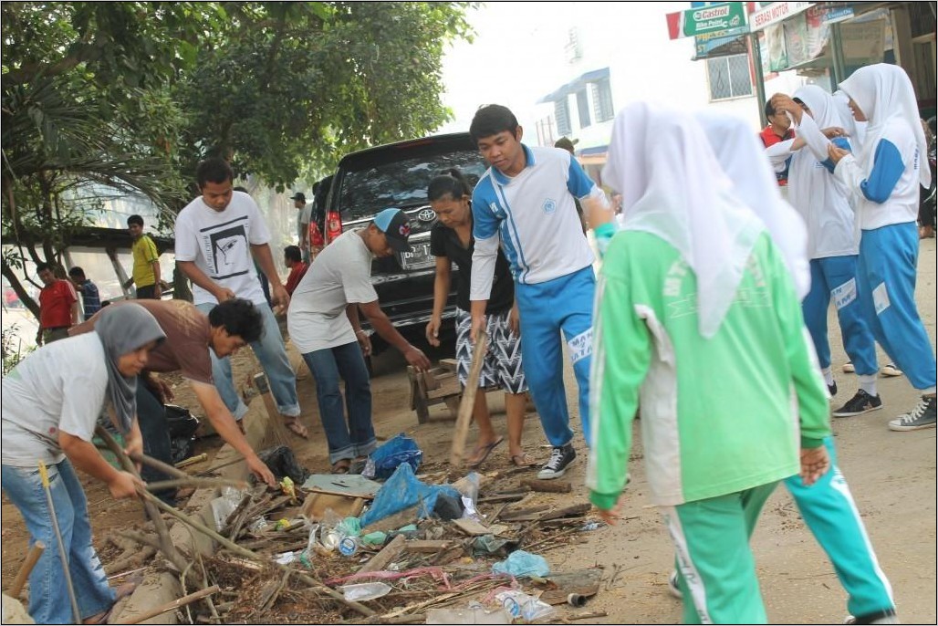 Contoh Surat Undangan Tidak Resmi Kegiatan Kerja Bakti