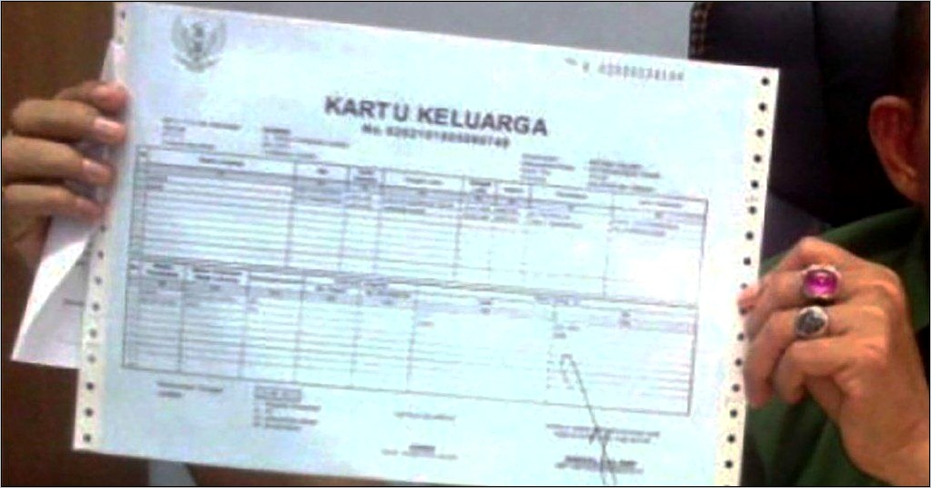 Contoh Surat Pernyataan Untuk Kartu Keluarga Yang Bukan Keluarga